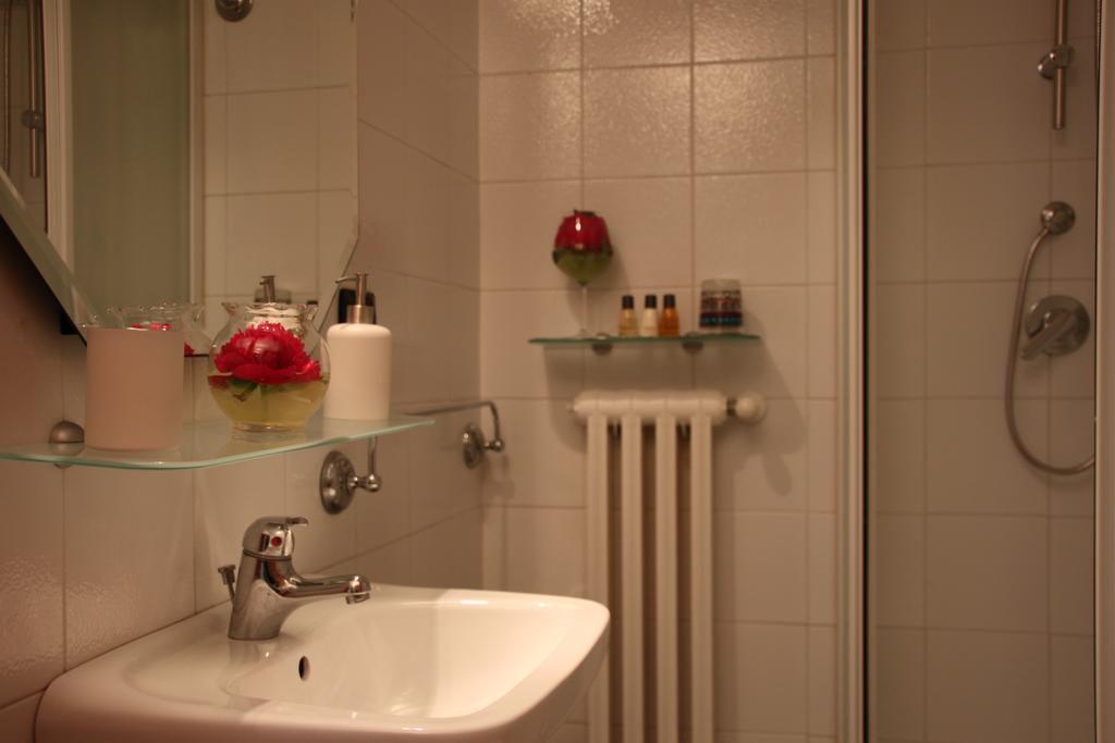 Easy Cosi Affittacamere Barolo Zimmer foto